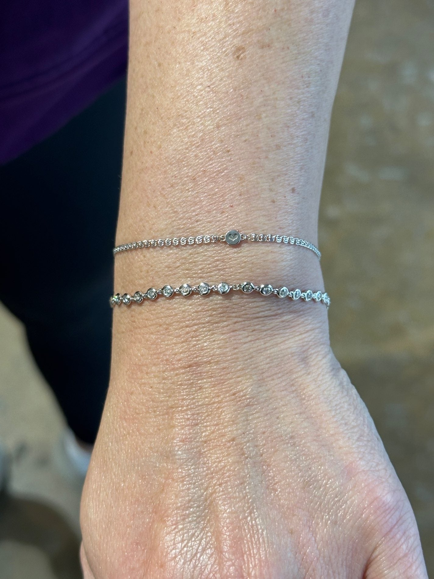 Permanent Jewelry vs. Traditional Jewelry: What's the Difference?