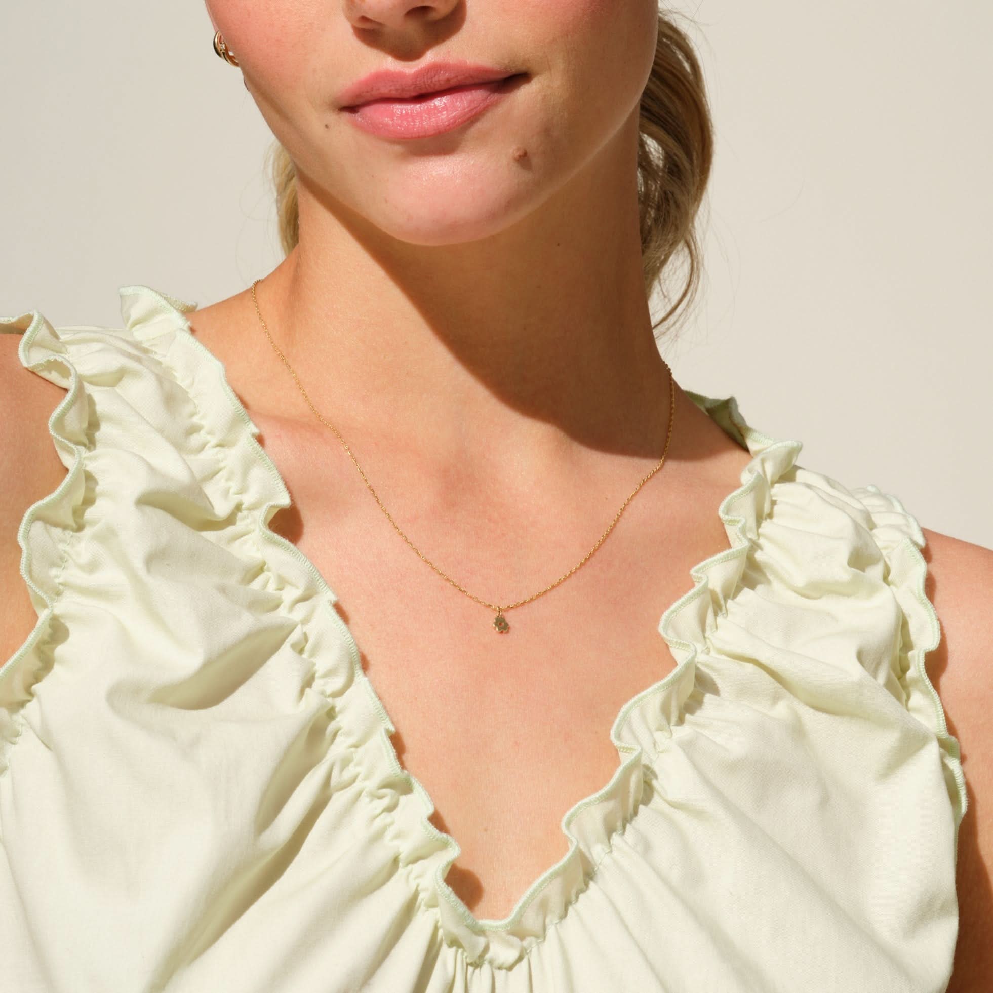 Daisy Necklace