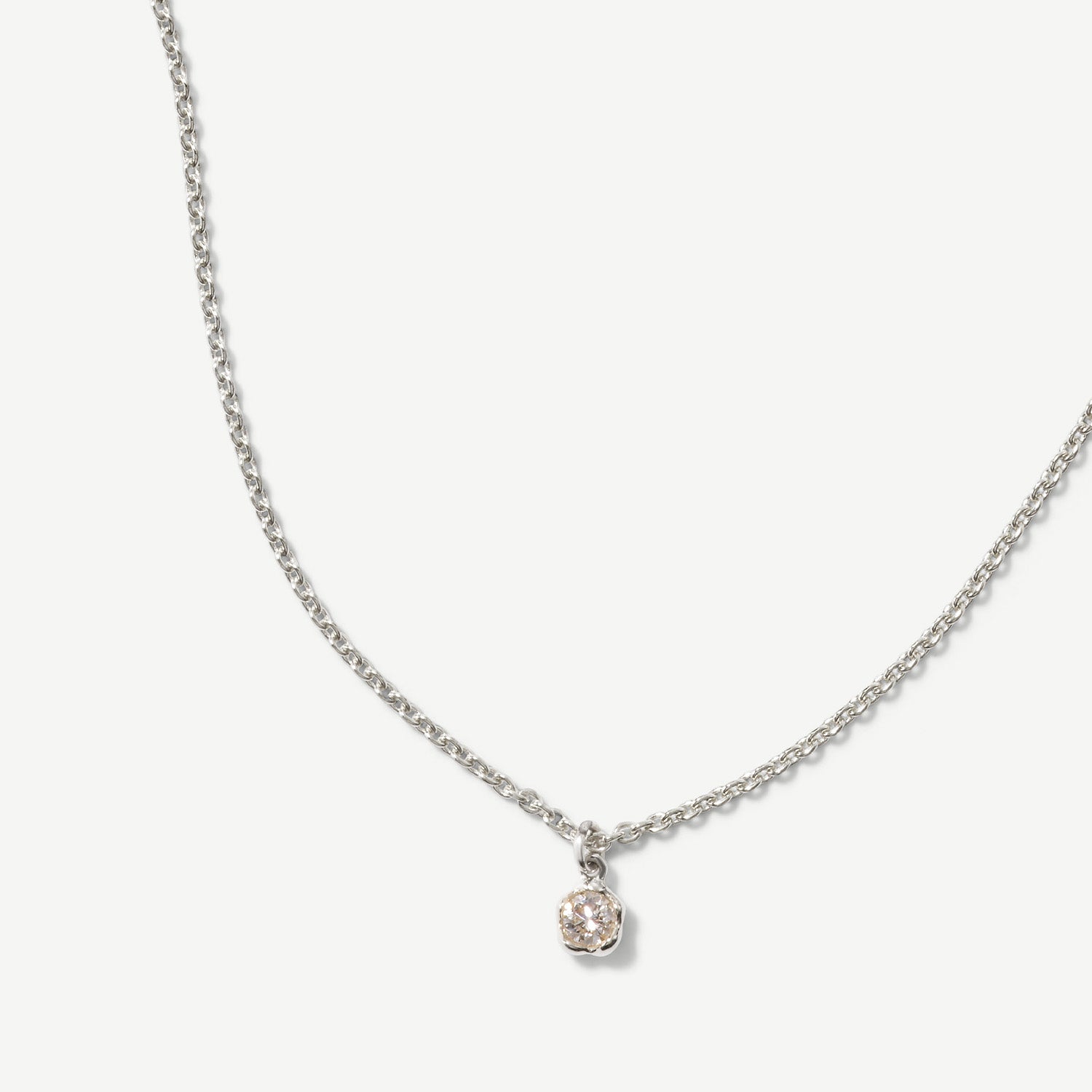 Petite Fleur Necklace